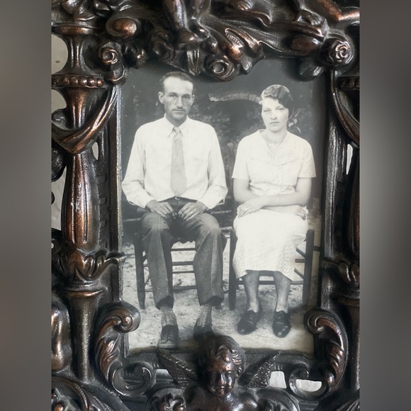 Victorian Ornate Cast Iron Mirror-Antique Cast Iron 14.25" x 9" Cherubs frame - Picture 6 of 7